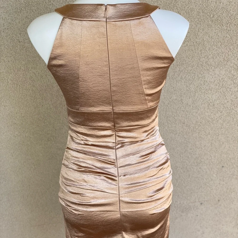 Natasha Metallic Gold Bodycon Dress - Picture 3 of 5